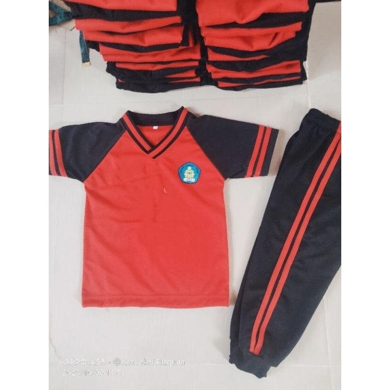 seragam olahraga sd