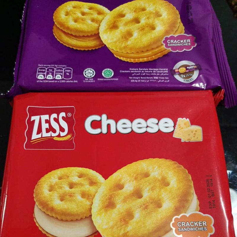 

Zess Crackers Sandwiches