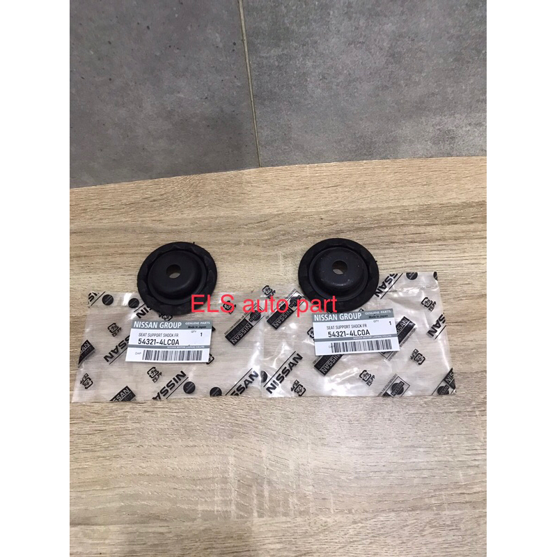 KARET TATAKAN SUPPORT DATSUN GO (2PCS)ORIGINAL