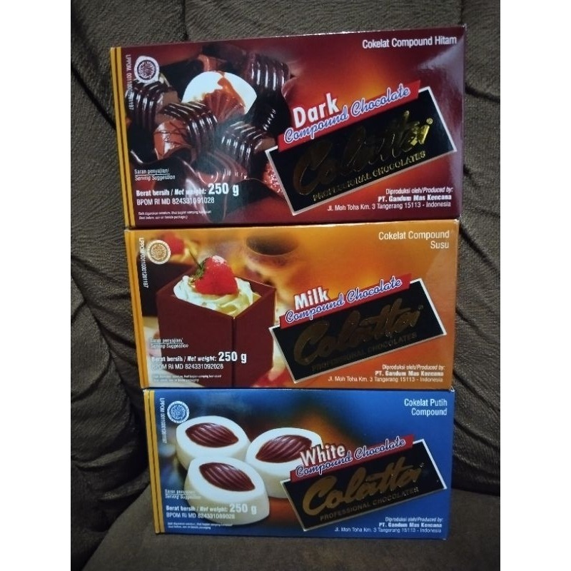 

Makanan / Bahan Adonan Baking Collata Professional Chocolate / Coklat Compound 250 Gr Varian Dark, Milk, White