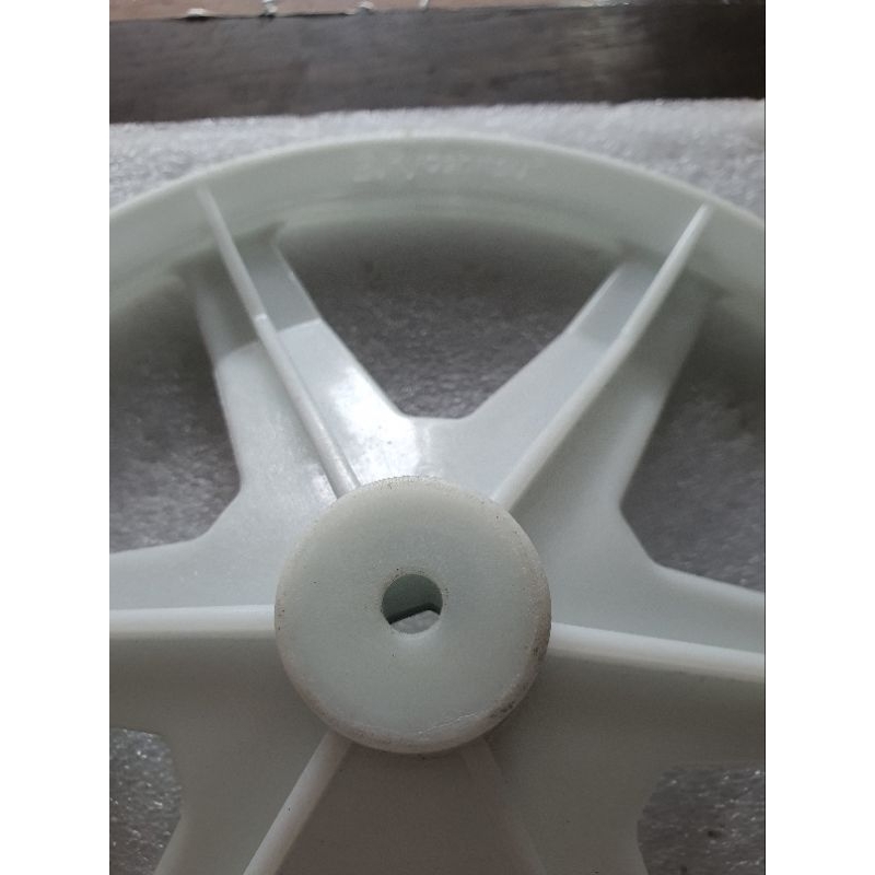 Pully Gear Box Mesin Cuci Sanyo/aqua 2 Tabung