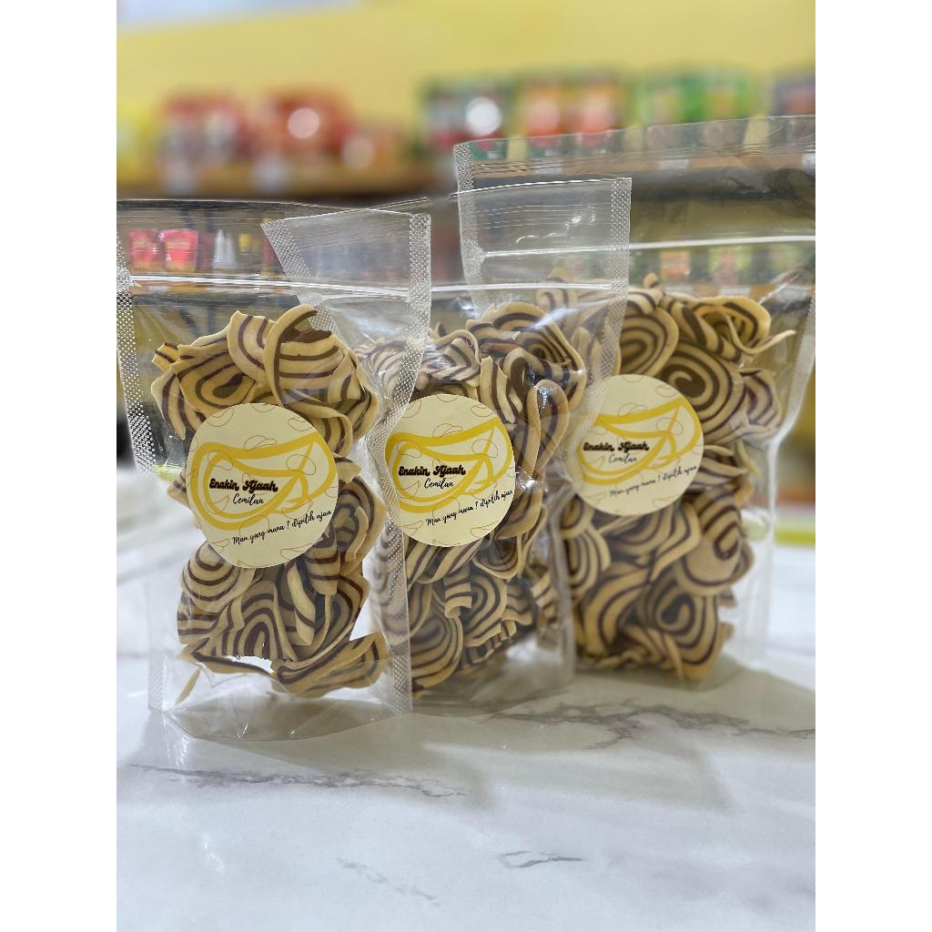 

Snack Kuping Gajah dari "Enakin Ajaah" Cemilan