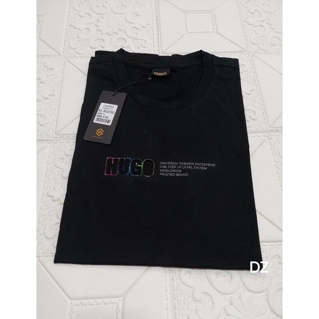 Kaos oblong Hugo Selection edisi Hitam Dan Putih