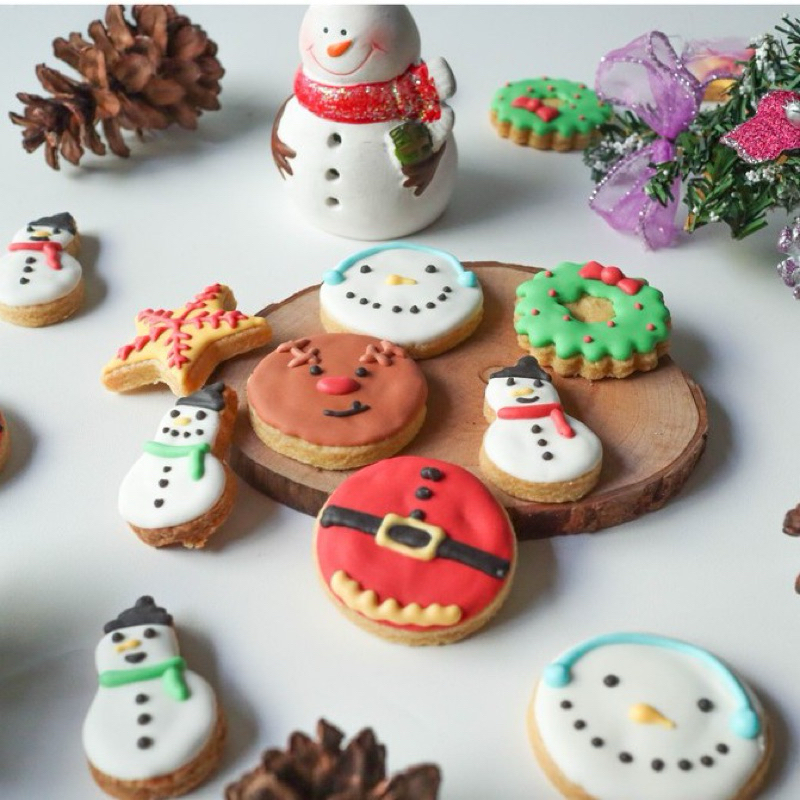 

Cookies Hias Mini Custom Decorated Biskuit Hias Tema Natal Karakter Kartun Boneka untuk Hampers Ulang Tahun Syukuran Acara