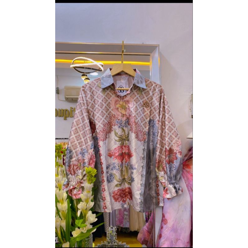 Blouse printing by shella saukia