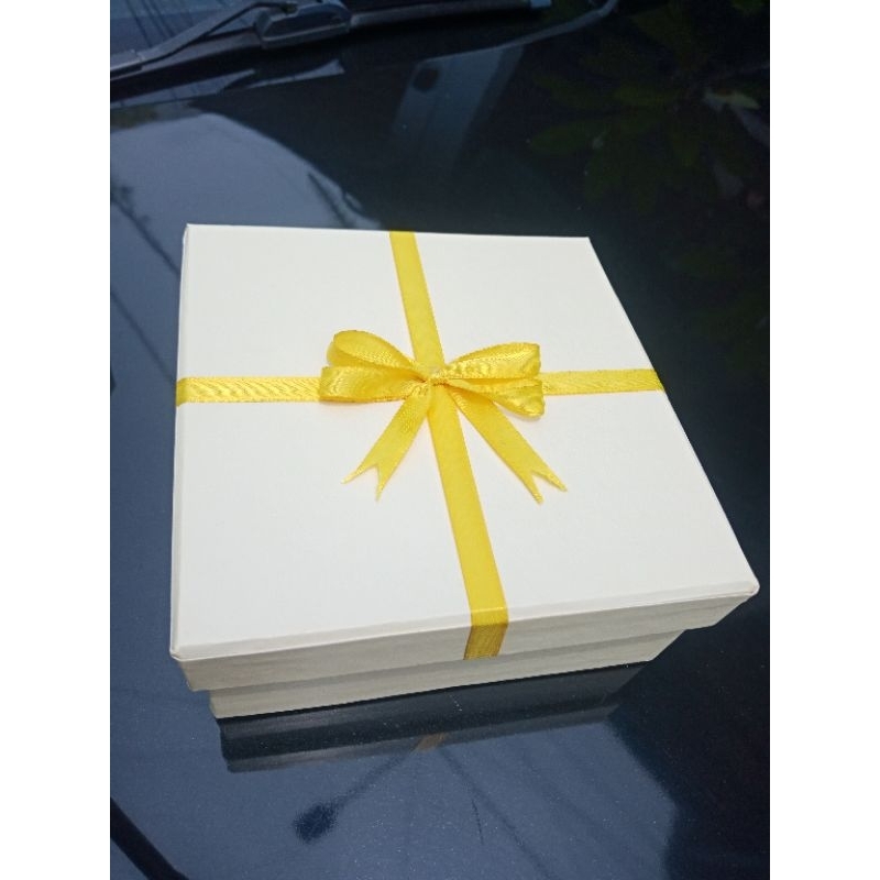 

kotakkado/hampers15x15x6xm