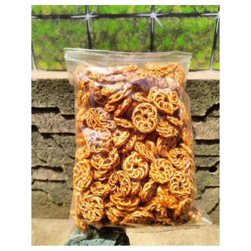 

Kerupuk Seblak Viral Mamang Rafael 100 gr