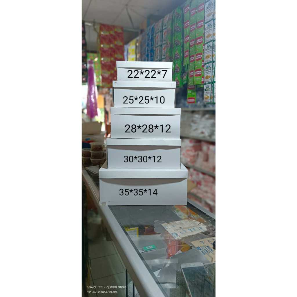 

Dus Putih Ukuran 25x25x10 cm