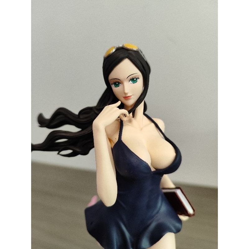 Statue Nico Robin One Piece Figure Hunter Fan Studio Design Recast LED