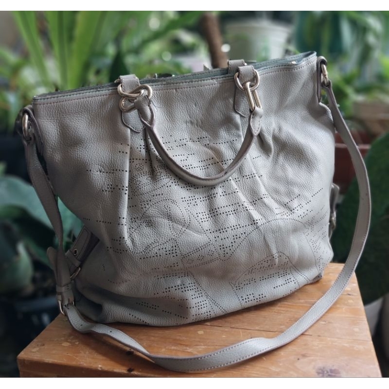 Tas slingbag kulit asli preloved Hazzys