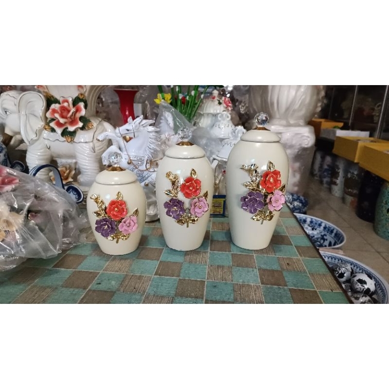 pajangan set  vas guci tutup keramik besar