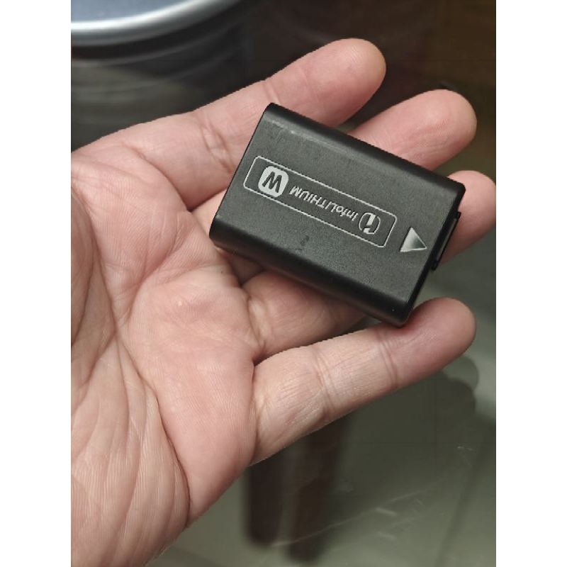 Sony NP-FW50. Original 100%. Batre Battery Baterai. mulus
