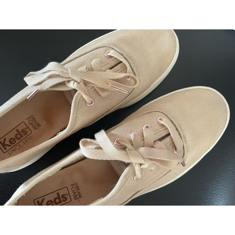 sepatu keds triple decker