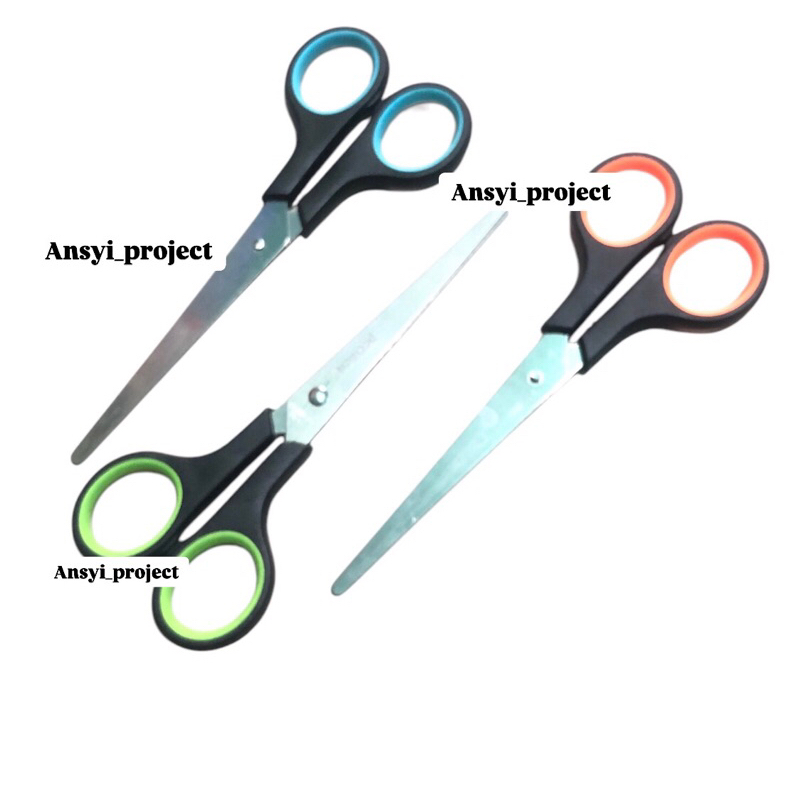 

Gunting ukuran sedang