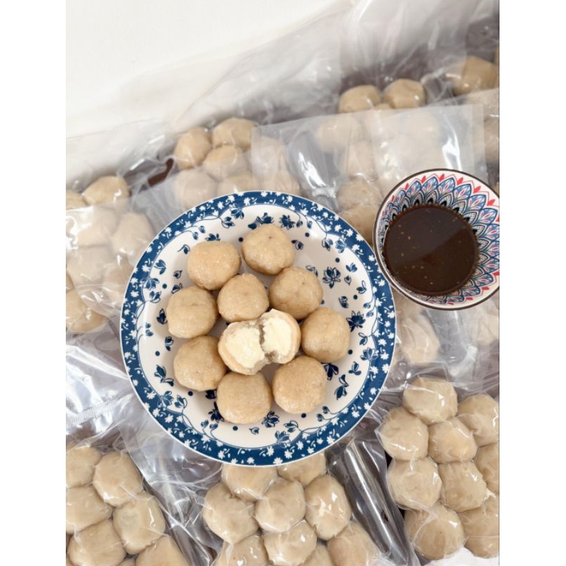 

pempek keju premium jumbo kemasan frozen