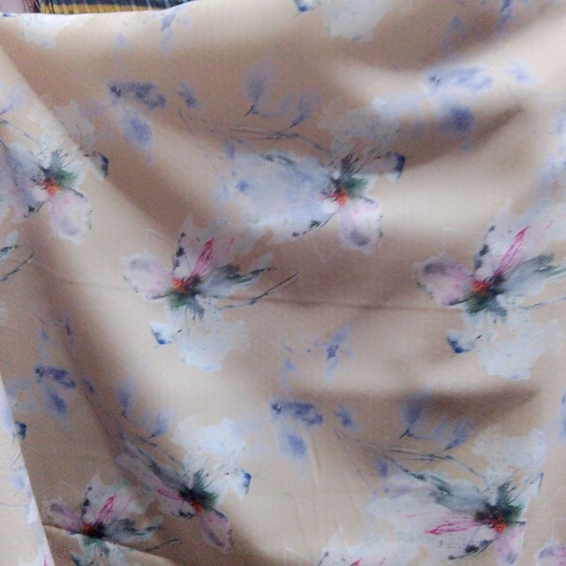 kain Wolfis motif bunga import - kain wolpeach premium - kain Wolfis meteran - kain Wolfis premium -