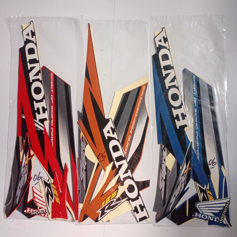 Striping sticker lis body fullset motor honda supra x 125 R tahun 2006