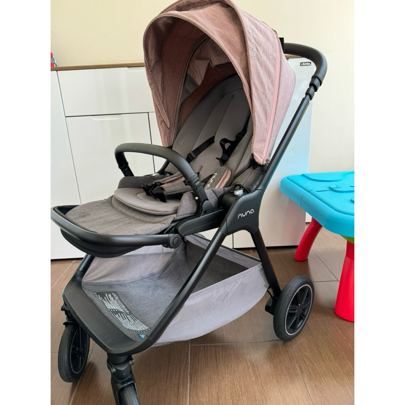 PRELOVED Stroller Nuna Triv Next