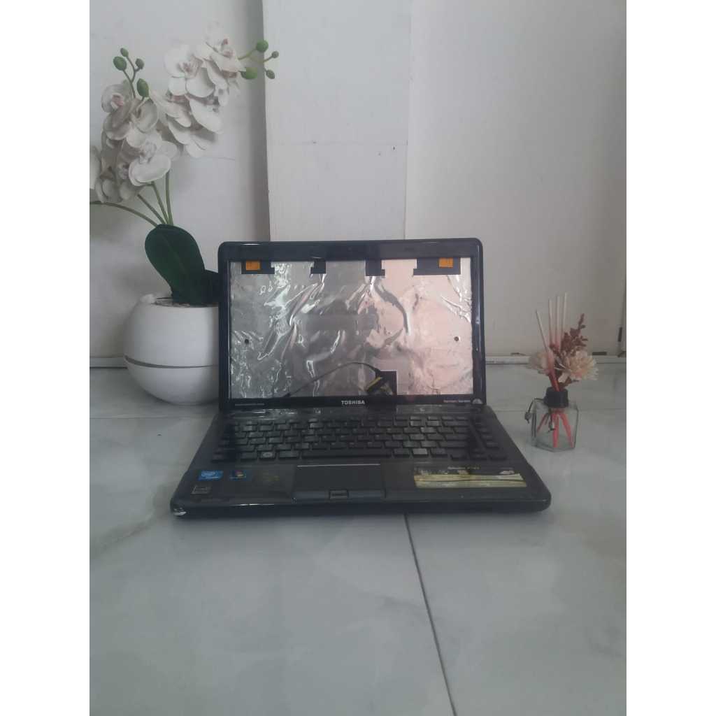 CASING LAPTOP TOSHIBA SATELLITE P745
