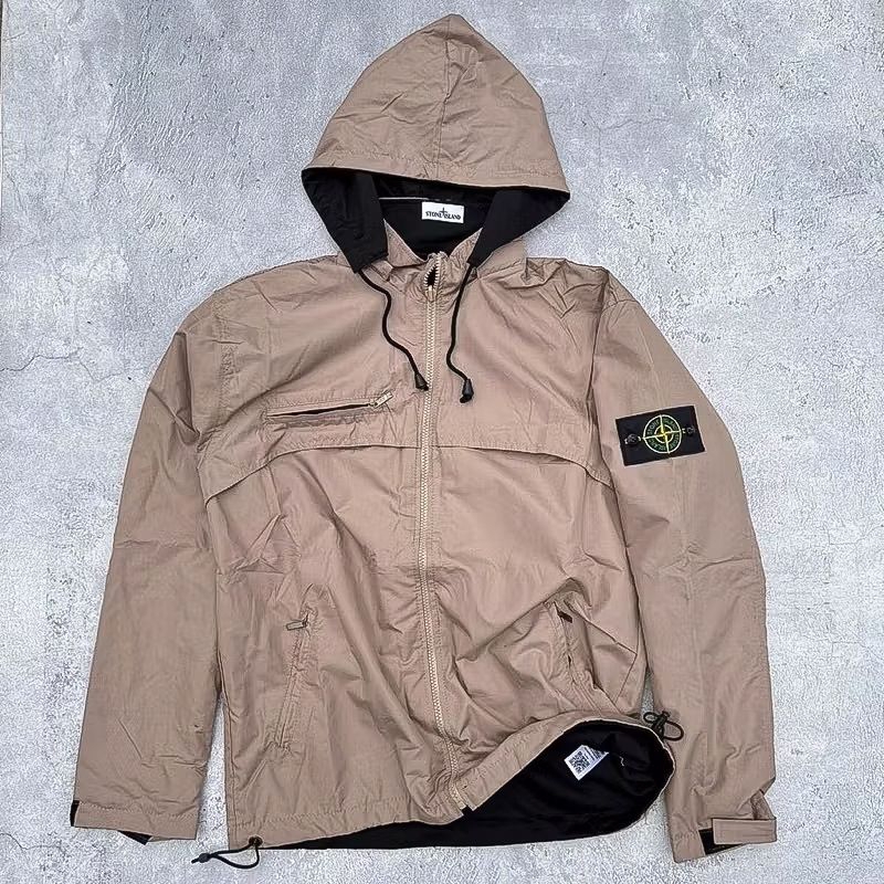JAKET OUTDOOR WATERPROOF STONE ISLAND - JAKET CASUALS.