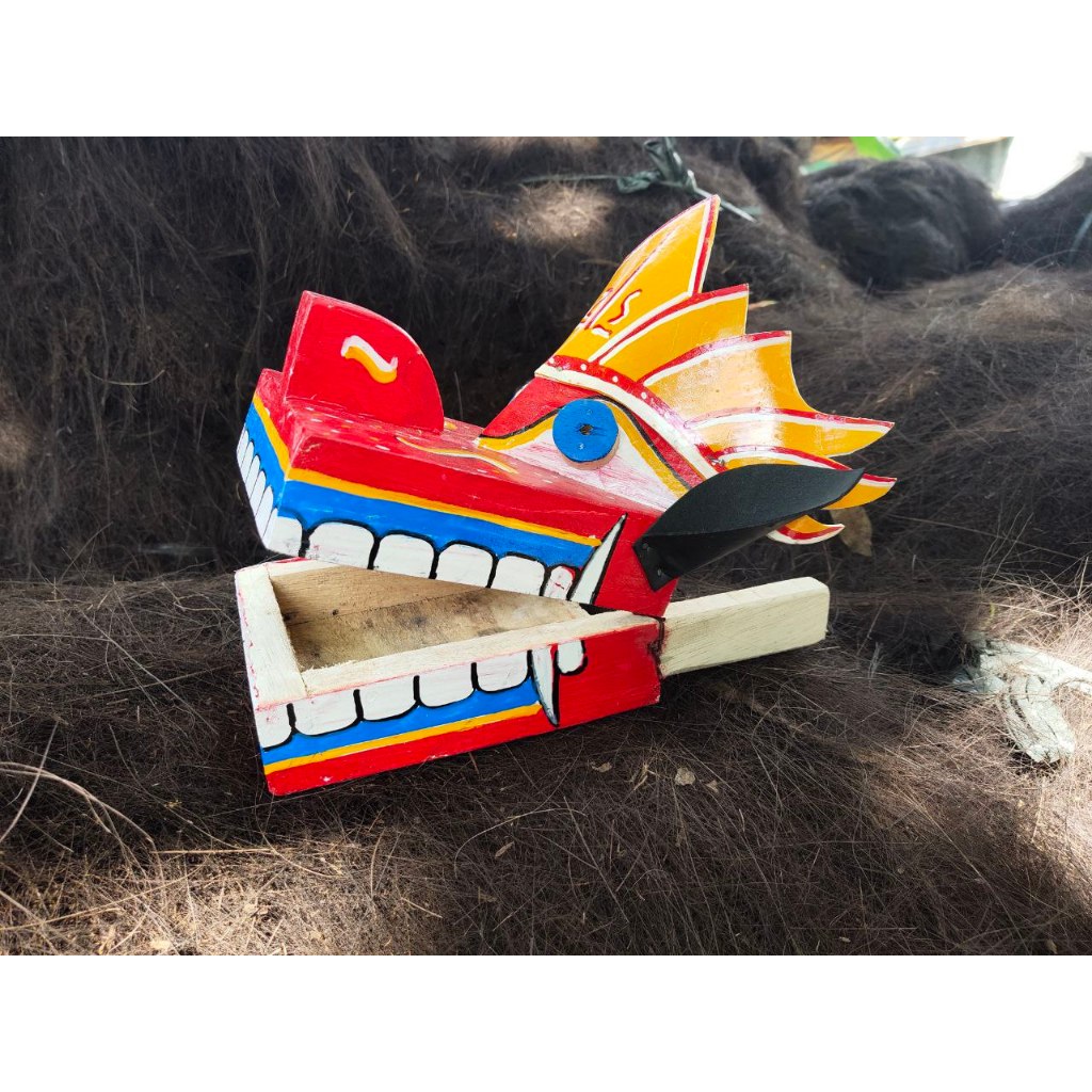 Kepala Barongan Untuk Pentas Kuda Lumping