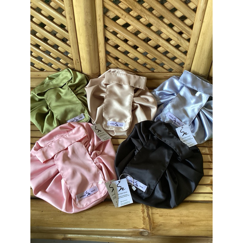 Satin Round Drawstring Pouch (Pouch Serut Bulat) Pouch Makeup