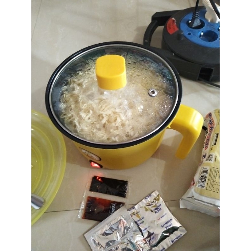 

mie instan dan coki coki