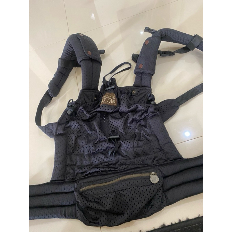 Cuddle me levana air black