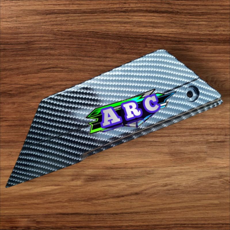 BOX AKI VEGA R NEW CARBON WTP/ CARBON CELUP MOTIF KEVLAR