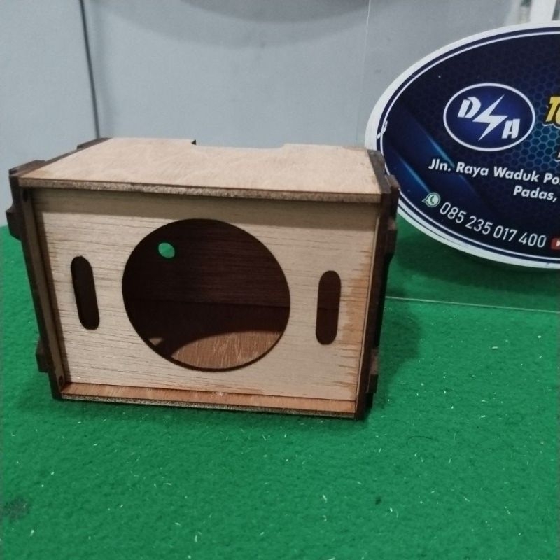 Box A Sound Miniatur 2inch