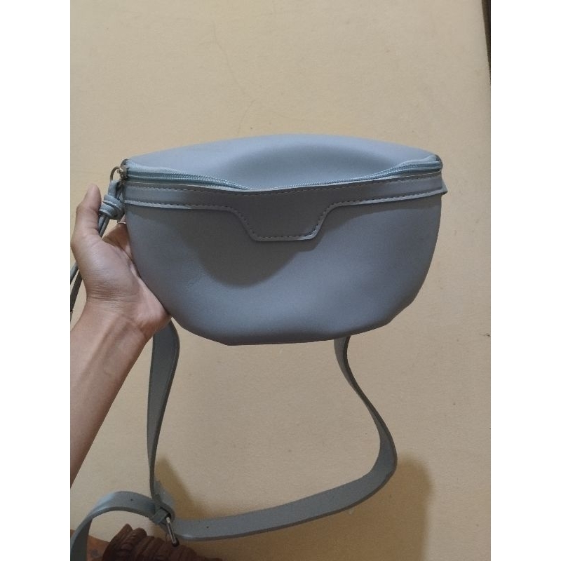 Miniso Waist Bag | Preloved