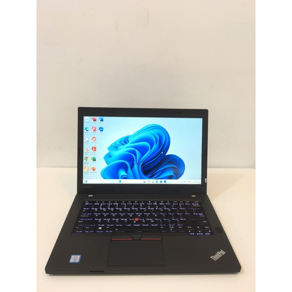 ThinkPad T470P Dual VGA | Intel Core i7 7820HQ | 8 GB RAM | 256 GB SSD | NVIDIA GEFORCE 940MX