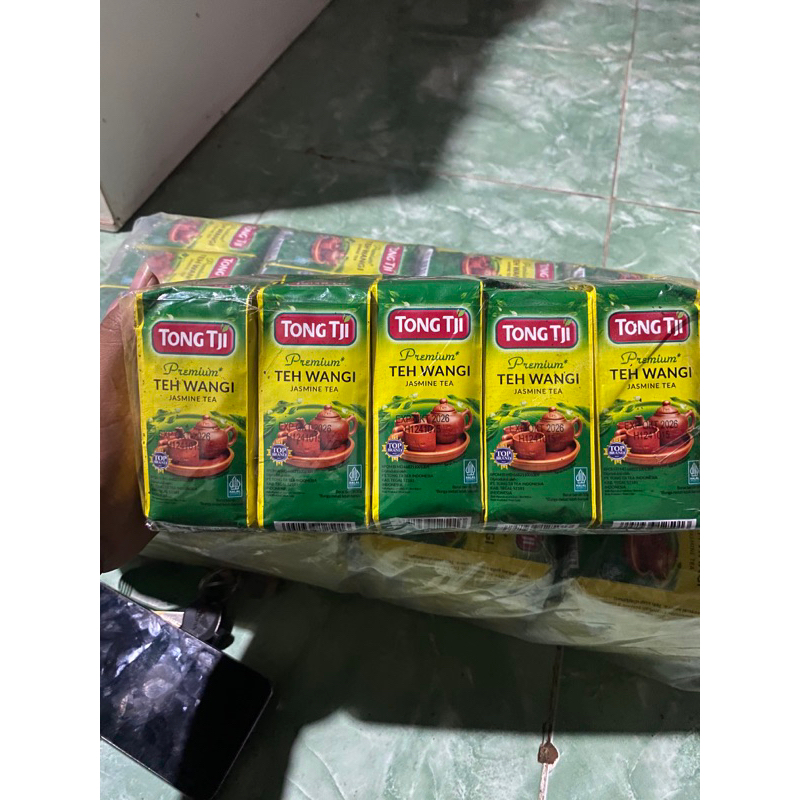 

Tong Tji Premium 50 Gram 1 Slop