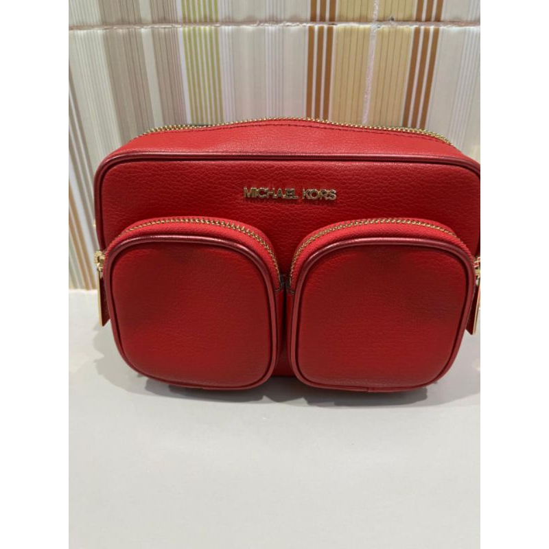 Michael Kors ~ sling bag