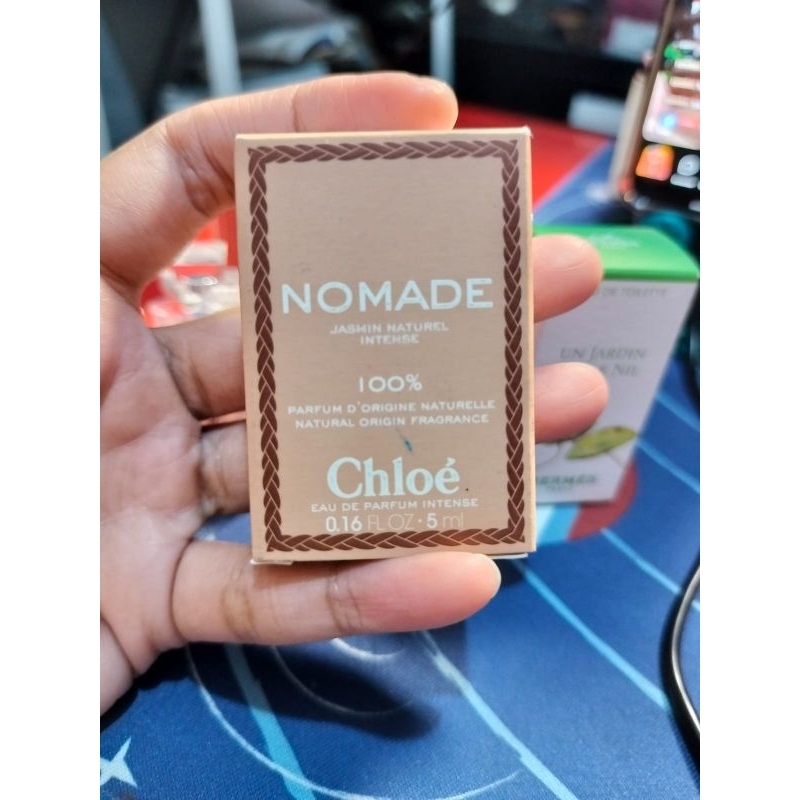 

Nomade travel size