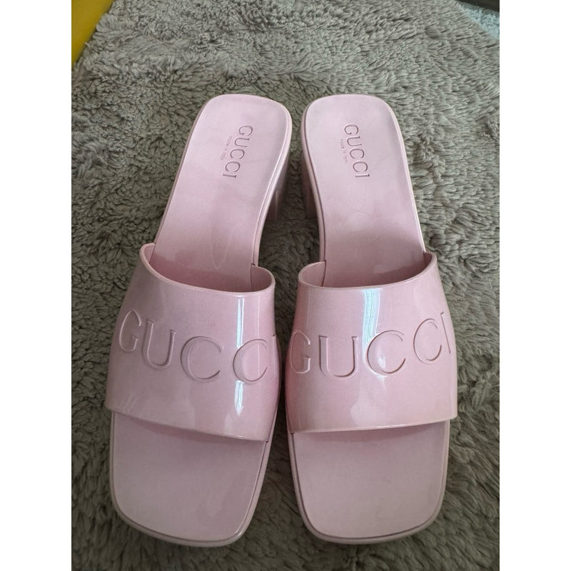 gucci sandal