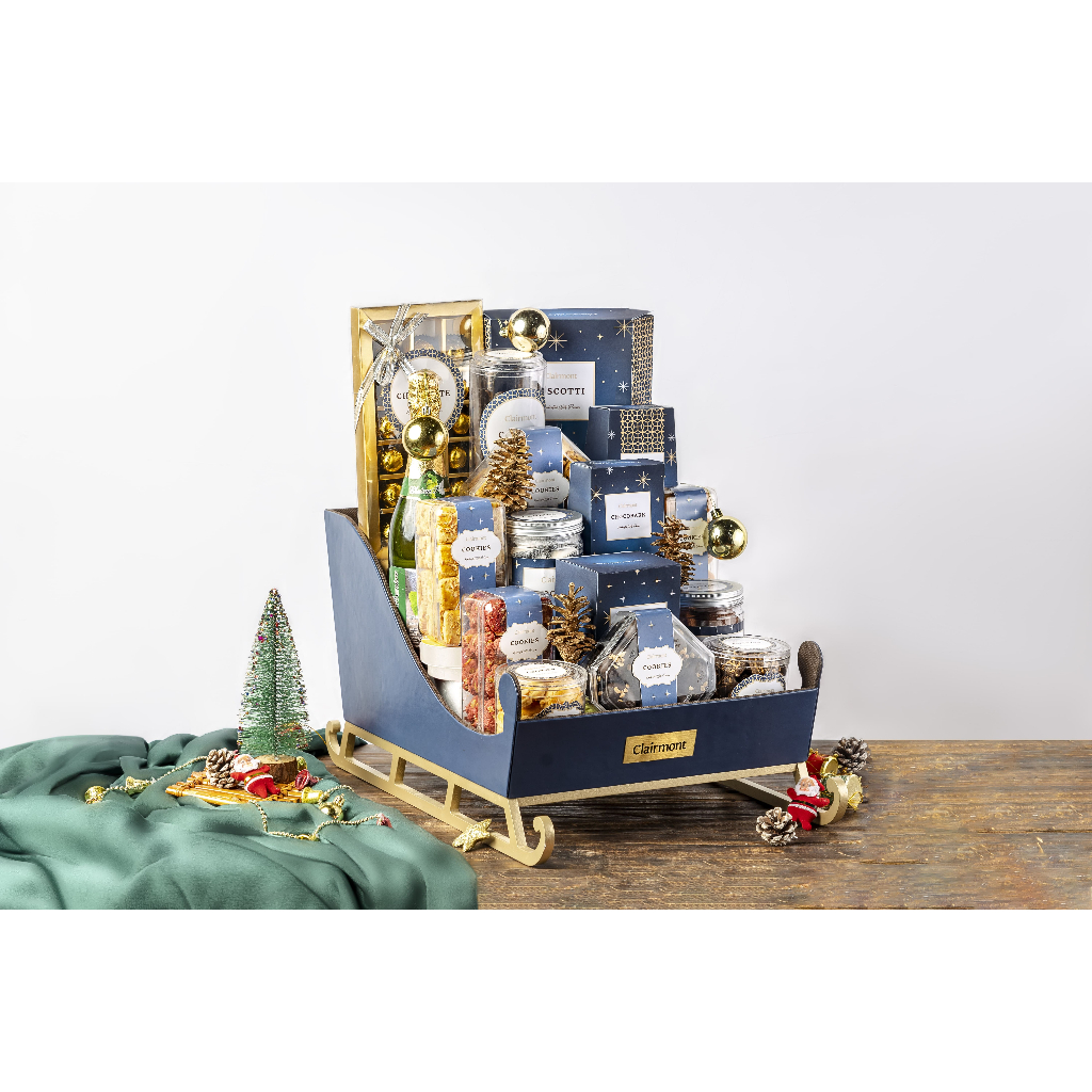 

Clairmont Christmas Santa Treasure