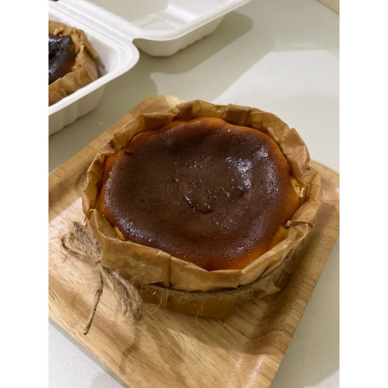 

Basque Burnt Cheesecake