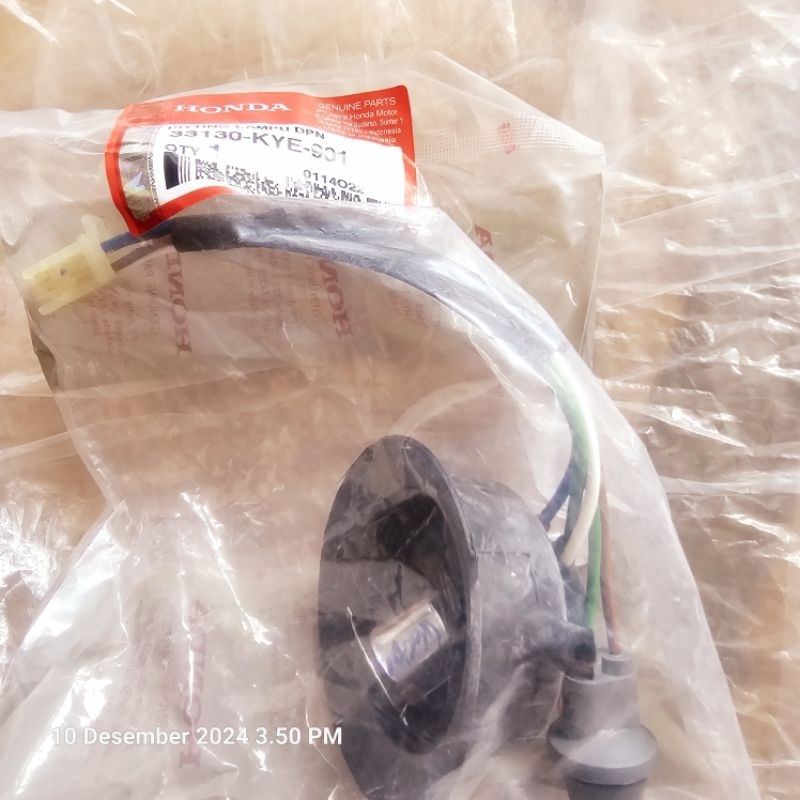 Cop lampu depan Megapro New. 33130-KYE-901