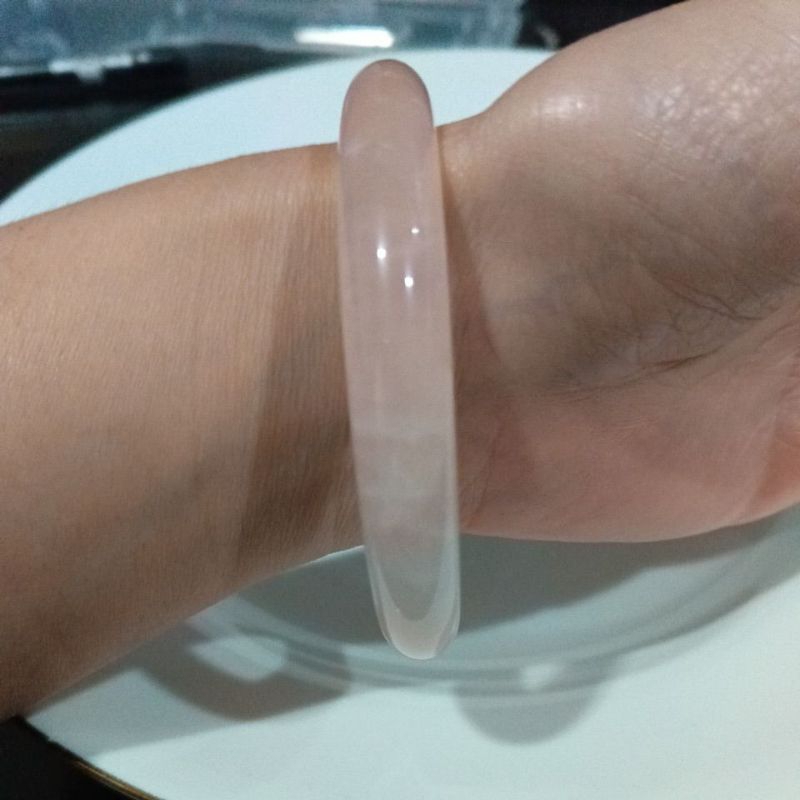 Bangle Rose Quartz ukuran 59.4 tebal 10.4mm