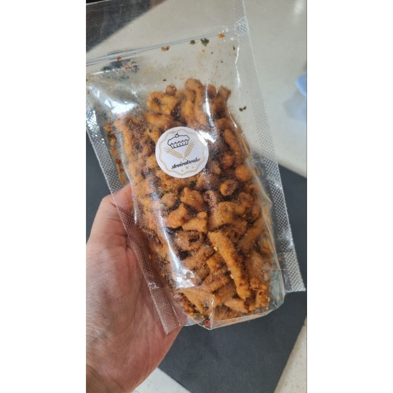

Usus Krispy Pedas Daun Jeruk - Krispy Gurih