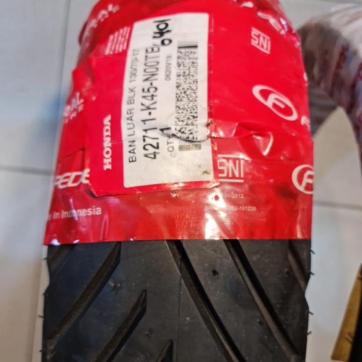 (AHM/ FEDERAL) HONDA ORI - K45 130/70-17 CB150R ALL NEW BAN LUAR BELAKANG TUBBLES