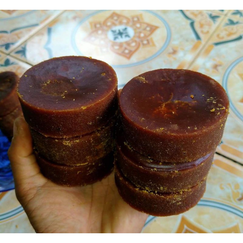 

Gula Aren Asli Pangandaran Jawa Barat Bungkus Daun 2kg
