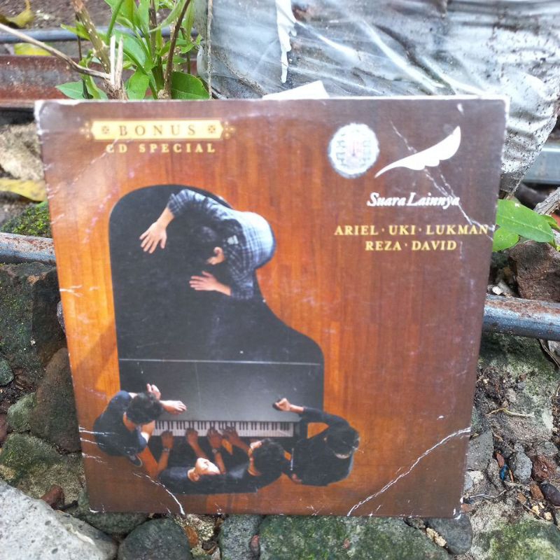 cd peterpan - suara lainnya - album peterpan - noah