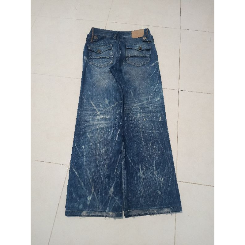 JEANS FADING PETIR