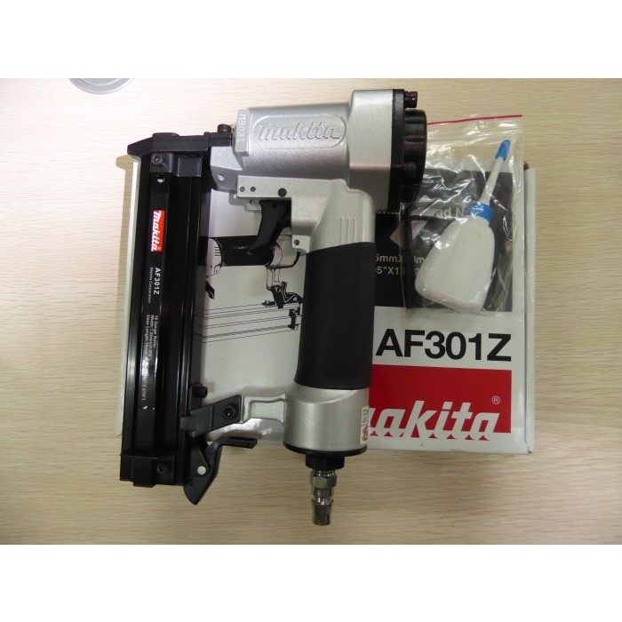 MESIN PAKU TEMBAK / GUN AIR NAILER MAKITA AF 301 Z