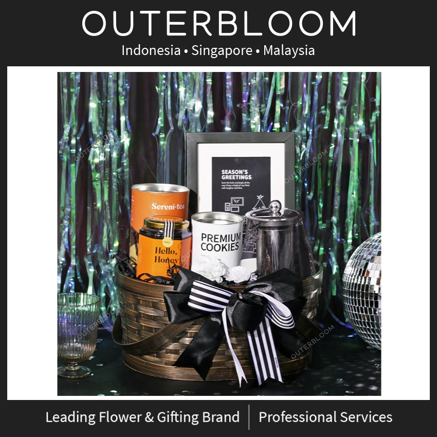 

Outerbloom Christmas & New Year Basket of Grand Mercy Hampers