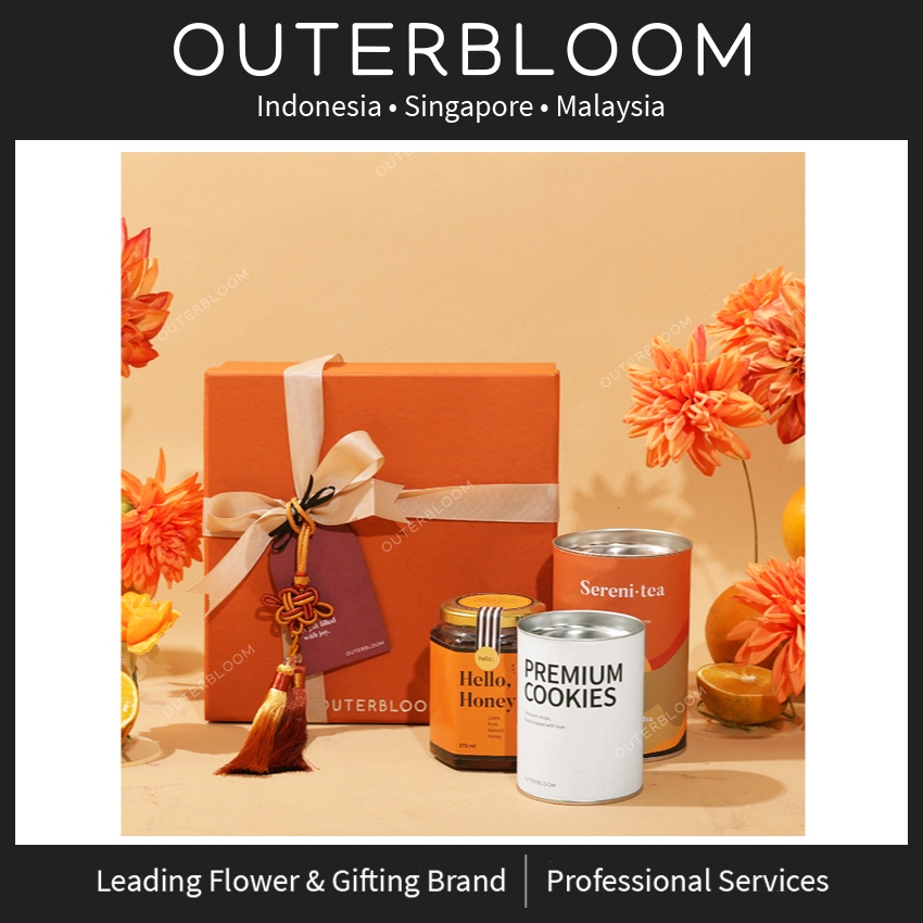 

Parcel Imlek - Outerbloom Fortune Sweet Hampers