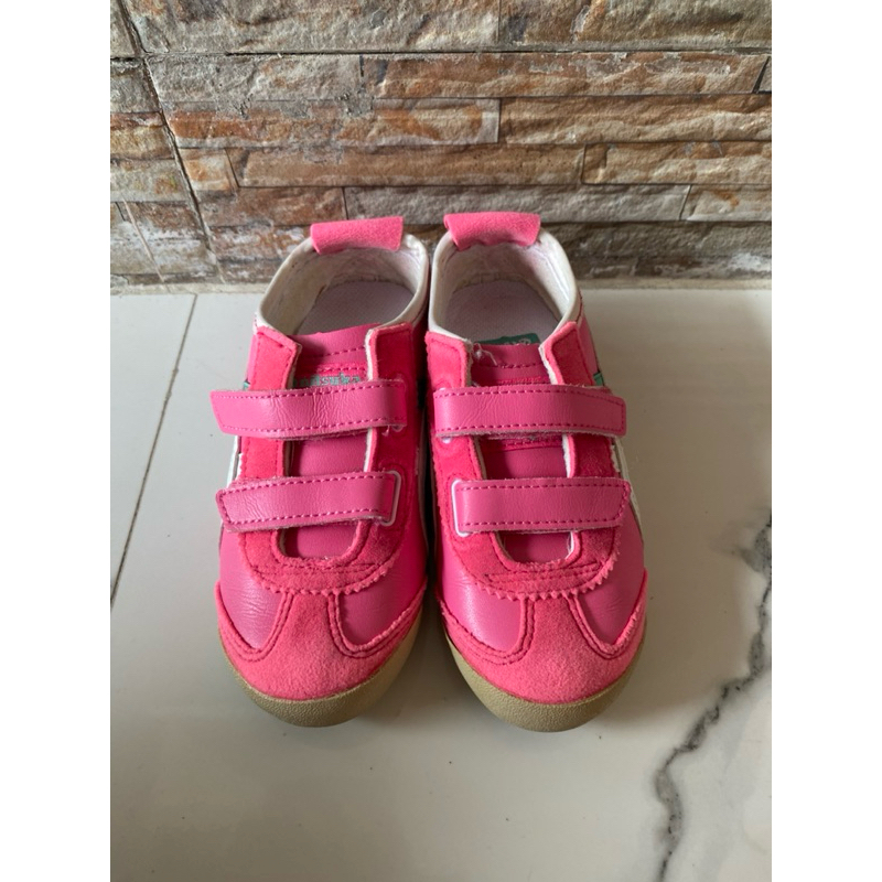 Sepatu Anak Second Branded Import (Sneakers Asics)