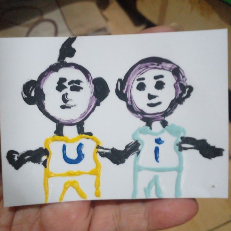 

British Sticker Timbul : gambar UPIN- IPIN